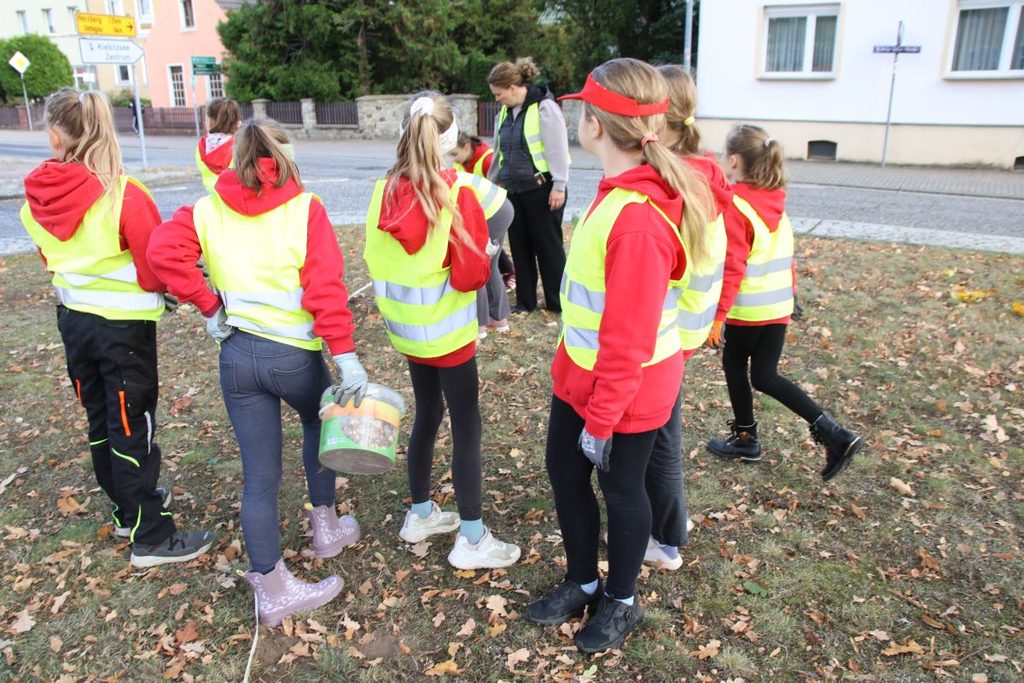 Foto: Kleine Hände, große Wirkung – die Tanzmäuse lassen Falkenberg aufblühen!